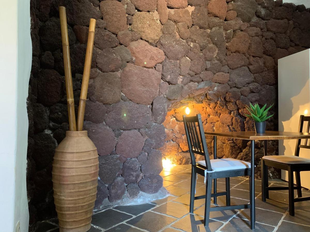 איקוד דה לוס וינוס La Cueva De Villa Gardel מראה חיצוני תמונה