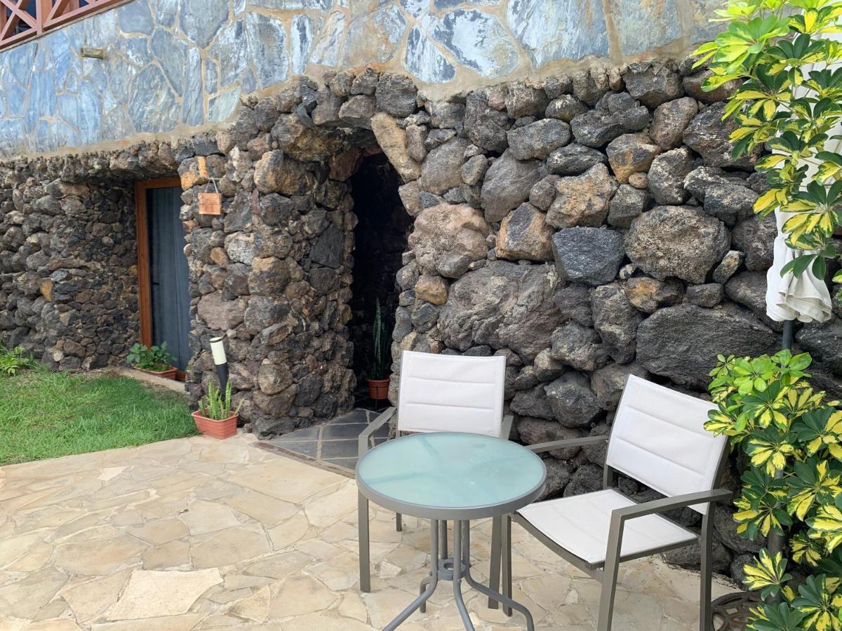 איקוד דה לוס וינוס La Cueva De Villa Gardel מראה חיצוני תמונה